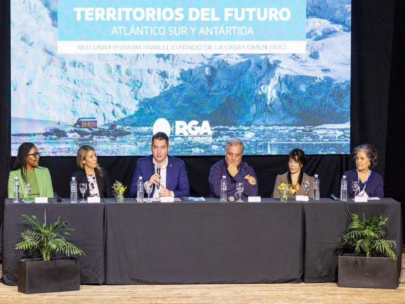 El encuentro Internacional recibi declaraciones de inters por parte del Concejo Deliberante de Ro Grande, de la Legislatura Provincial y del Congreso de la Nacin.