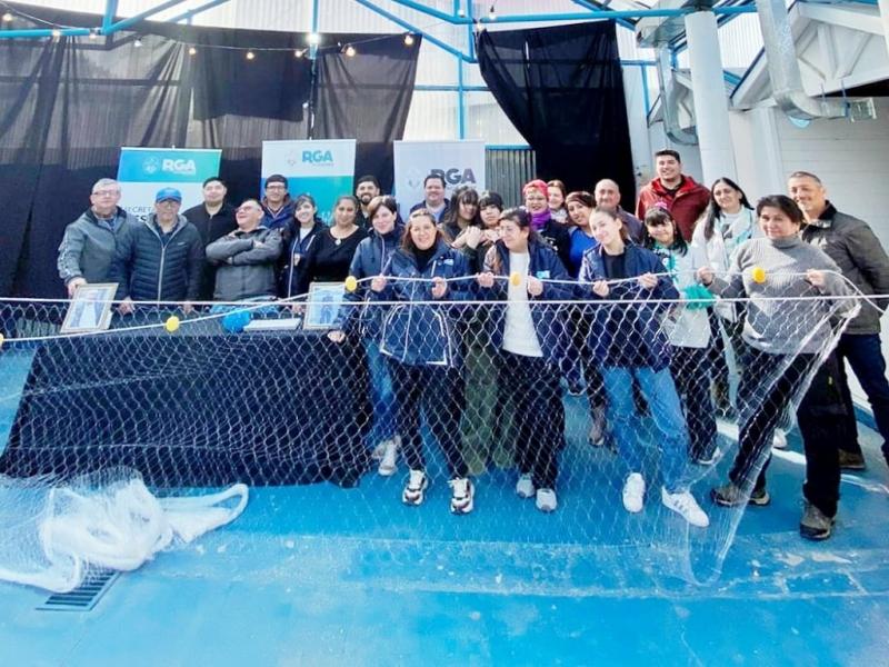Tenemos el punto de venta propio para que los pescadores artesanales ofrezcan pescado todo el ao: con valor agregado en pastas, filete, empanadas utilizando el rbalo, el recurso ms importante que tenemos en esta zona, indic Facundo Armas.