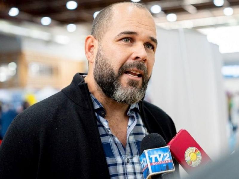 Para esta gestin es imperioso ampliar la matriz productiva y este proyecto tiene que ver con agregar valor a un recurso muy importante como el gas, resalt el Ministro Jefe de Gabinete de Tierra del Fuego Agustn Tita.