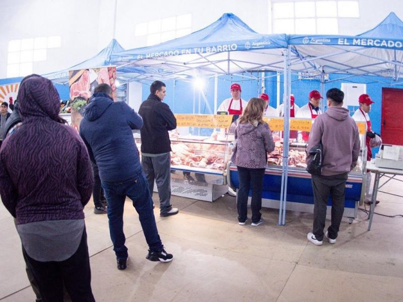 Hay un objetivo claro en la gestin del intendente Martn Prez: fomentar el trabajo, el desarrollo local, y fortalecer el vnculo con nuestra comunidad en cada barrio