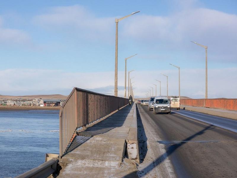 La obra en el Puente Mosconi representa un avance fundamental en materia vial y de integracin territorial para la ciudad, especialmente para el sector sur de Ro Grande, que ha esperado con gran expectativa su puesta en marcha.