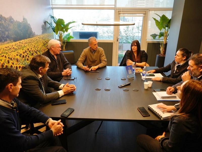 Es una amenaza directa al estatus alcanzado tras dcadas de trabajo. La Patagonia es un bloque sanitario, econmico y poltico. No vamos a permitir retrocesos en una poltica que ha sido ejemplo para el pas y el mundo, dijo Karina Fernndez.
