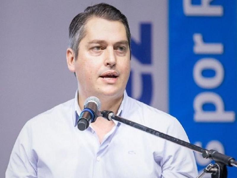 El 26 de octubre los fueguinos no solo defendemos nuestra historia de trabajo, tambin nos defendemos del vaciamiento que el Gobierno libertario quiere imponer sobre nuestra provincia, remarc Martin Prez. 