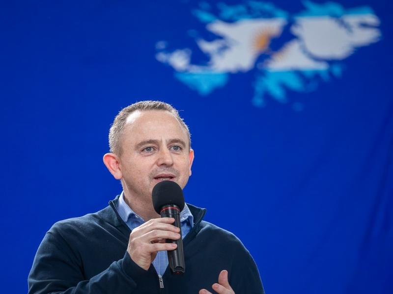Los condicionamientos geopolticos son evidentes, y no solo con Estados Unidos, sino tambin en la profundizacin de la agenda de desmalvinizacin libertaria, expres Gastn Daz.