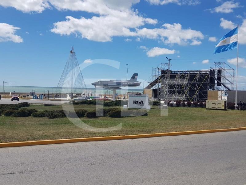 Se recuerda que habrá agentes y servidores públicos en las inmediaciones del evento para garantizar mayor seguridad y el normal desenvolvimiento de la jornada.