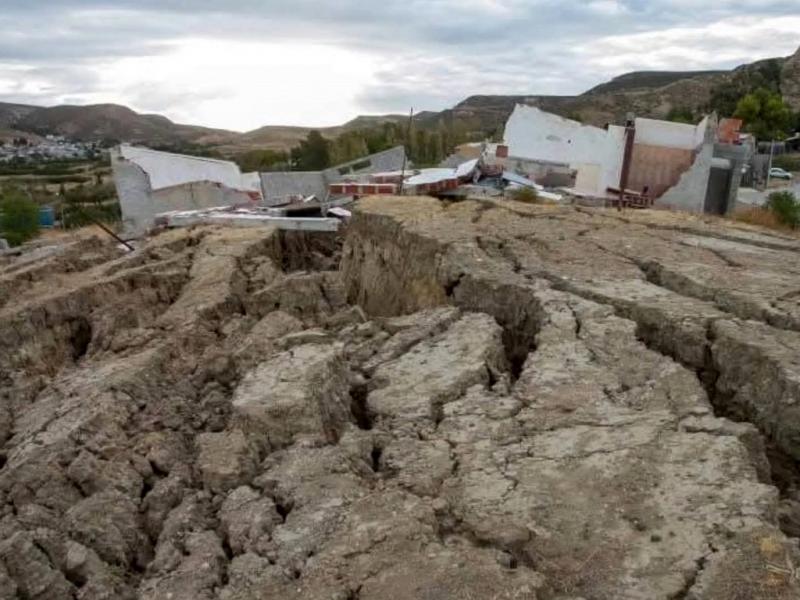 La Municipalidad de Comodoro Rivadavia solicit� a la comunidad acompa�ar y respetar las indicaciones de los organismos de emergencia, colaborar con los operativos dispuestos y mantenerse informada a trav�s de los canales oficiales.