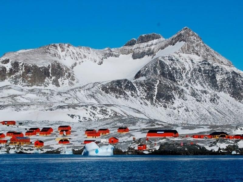 La Ant�rtida -como parte de Tierra del fuego, junto a las islas del Atl�ntico Sur- no es solo ciencia y cooperaci�n internacional: tambi�n es vida, historia y futuro.