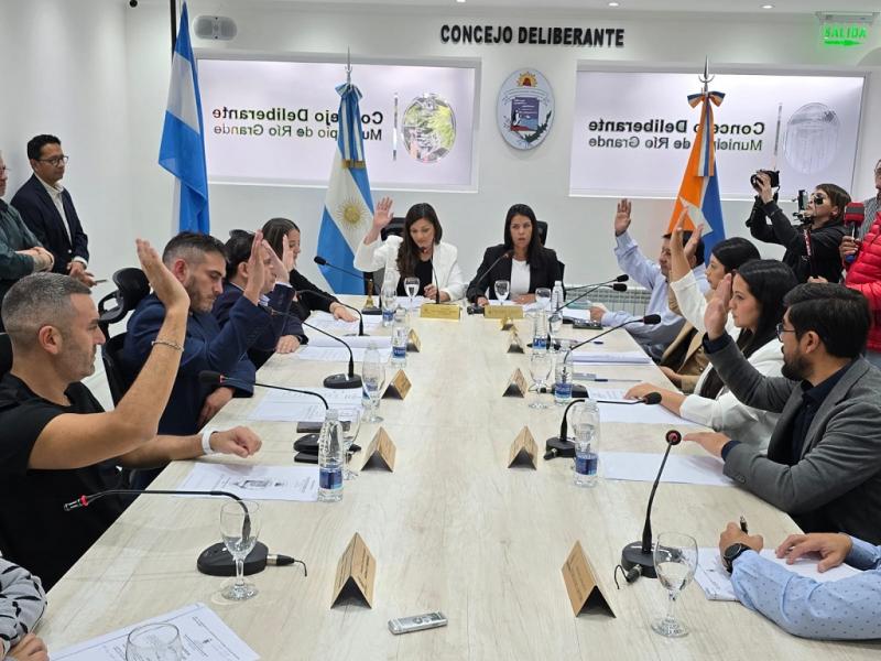 La convocatoria se realizó conforme a lo establecido en la Carta Orgánica Municipal y el Reglamento Interno del Concejo Deliberante, con el objeto de dar tratamiento al Orden del Día previsto para la jornada.