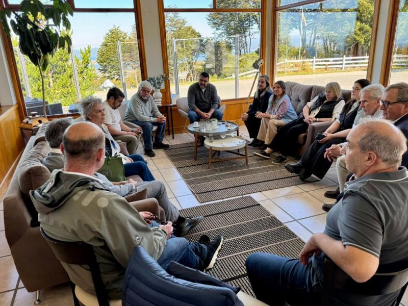 Vuoto destac� la importancia del trabajo conjunto entre el sector p�blico y privado para consolidar el crecimiento tur�stico de la ciudad y potenciar uno de los entornos naturales m�s representativos de Ushuaia.