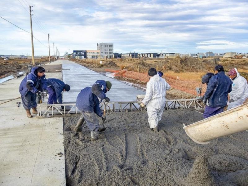 Tras el hormigonado, ser� necesario esperar aproximadamente 28 d�as para el correcto proceso de fraguado del material, antes de habilitar la circulaci�n vehicular sobre la calzada.