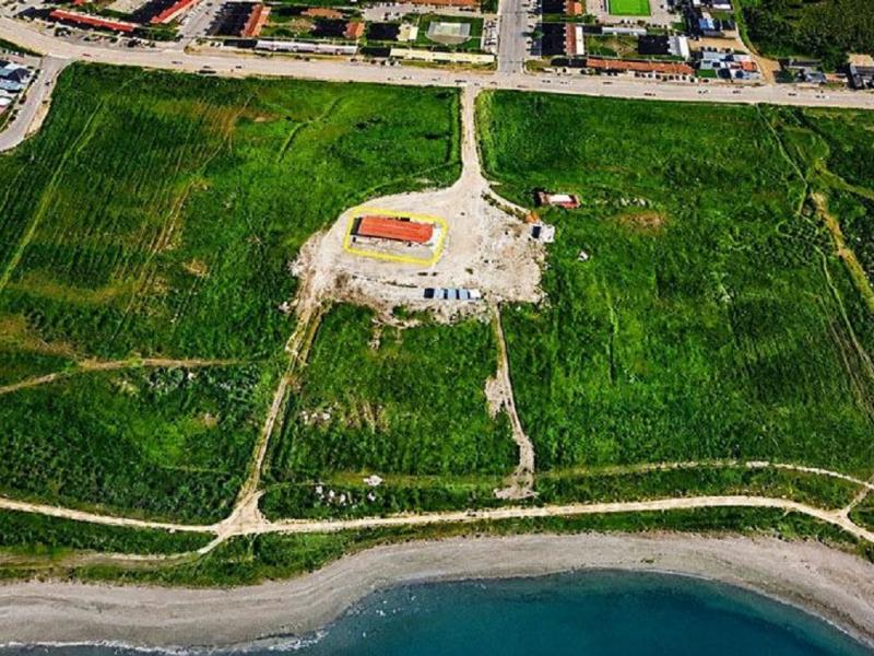 La intimaci�n se produce en medio de una creciente disputa entre la Naci�n y las administraciones fueguinas por el control de infraestructura y bienes p�blicos considerados estrat�gicos.