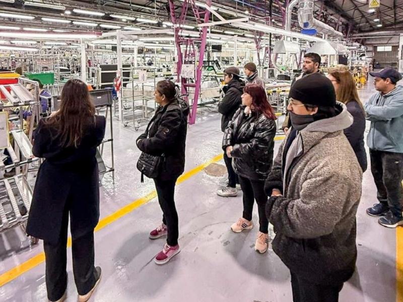 Cada visita se iniciar� en la Secretar�a de Desarrollo Productivo ubicada en calle Perito Moreno N� 702. Los cupos son limitados y cada visita contar� con un n�mero m�ximo de participantes, quienes deber�n ser mayores de 18 a�os.