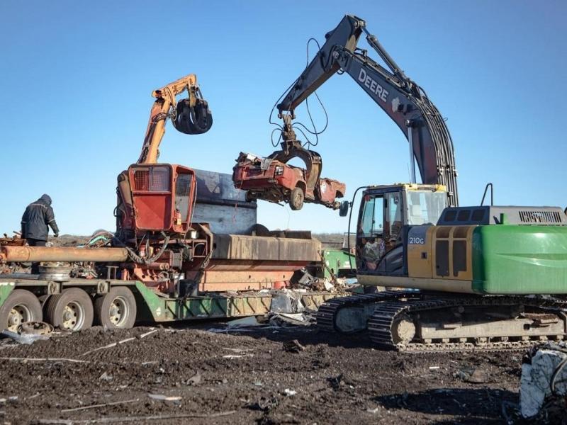 Los vecinos y vecinas pueden realizar pedidos de intervenci�n y reclamos vinculados a la presencia de chatarra y residuos ferrosos en la v�a p�blica a trav�s de la L�nea Municipal 147.